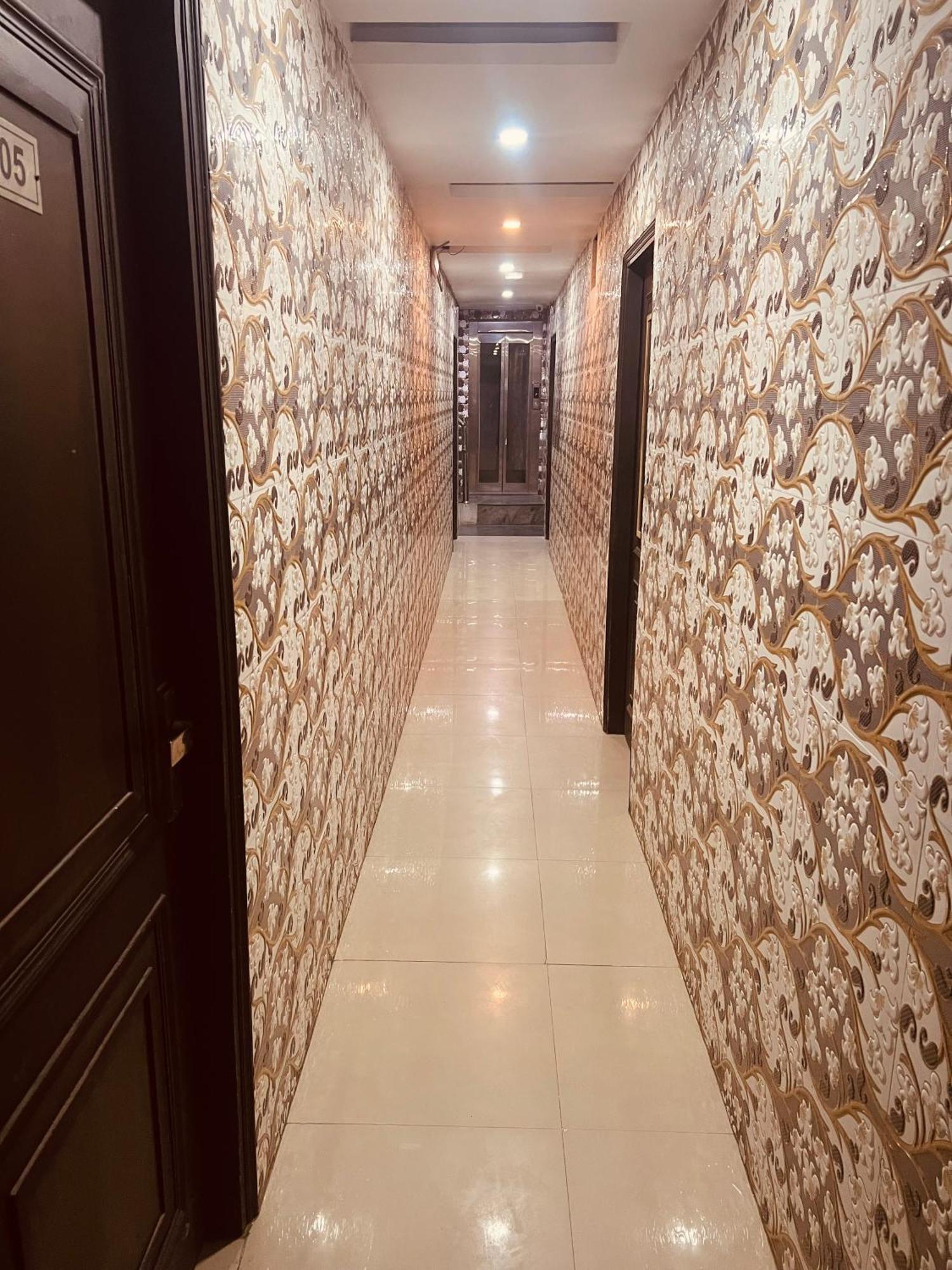 Hotel นิวเดลี ภายนอก รูปภาพ
