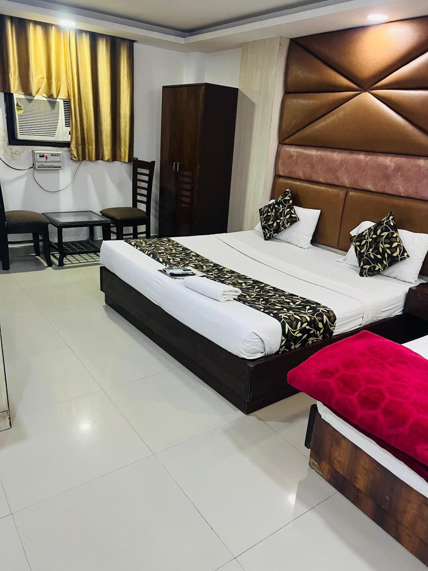 Hotel นิวเดลี ภายนอก รูปภาพ