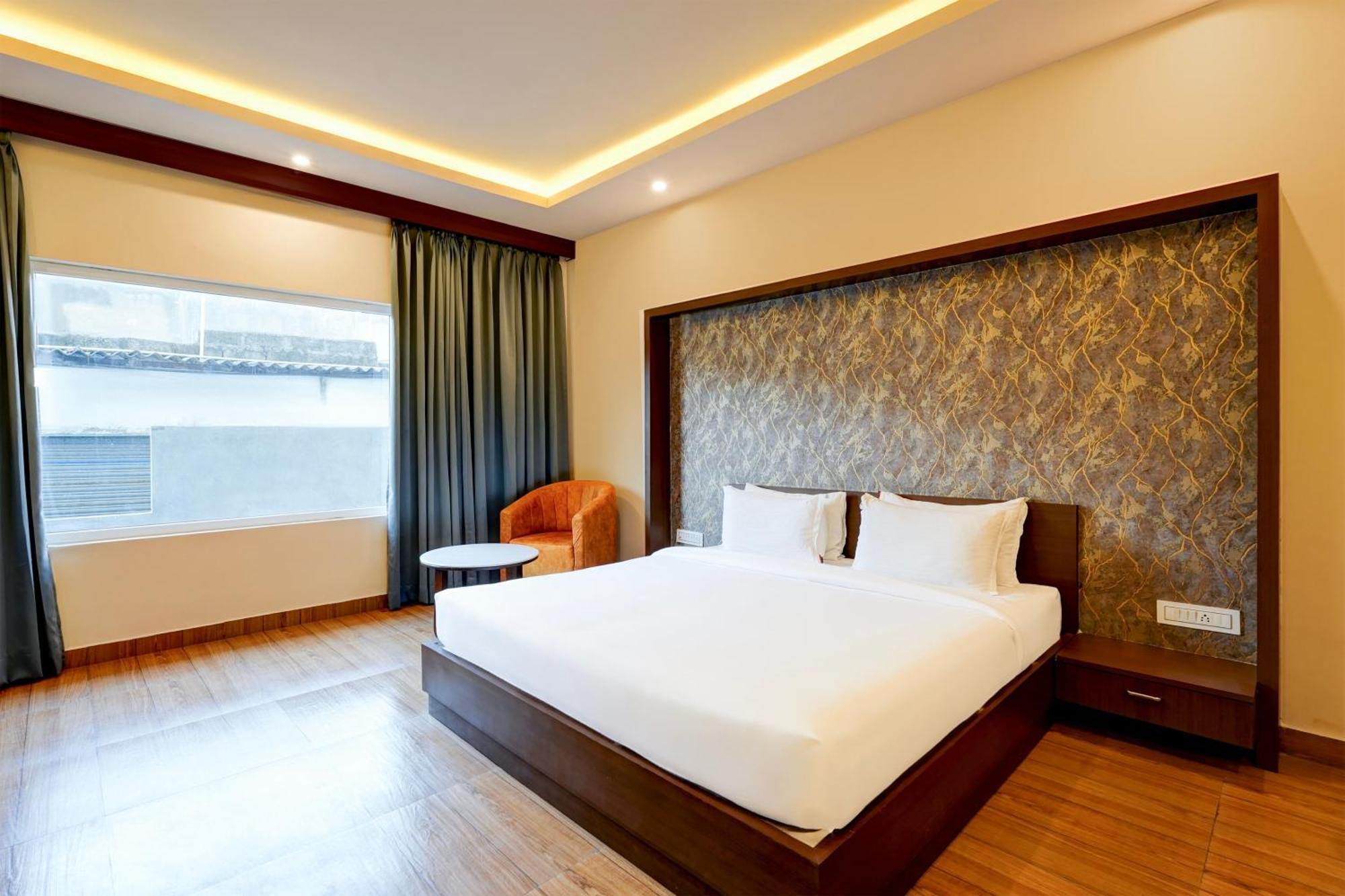 Hotel นิวเดลี ภายนอก รูปภาพ